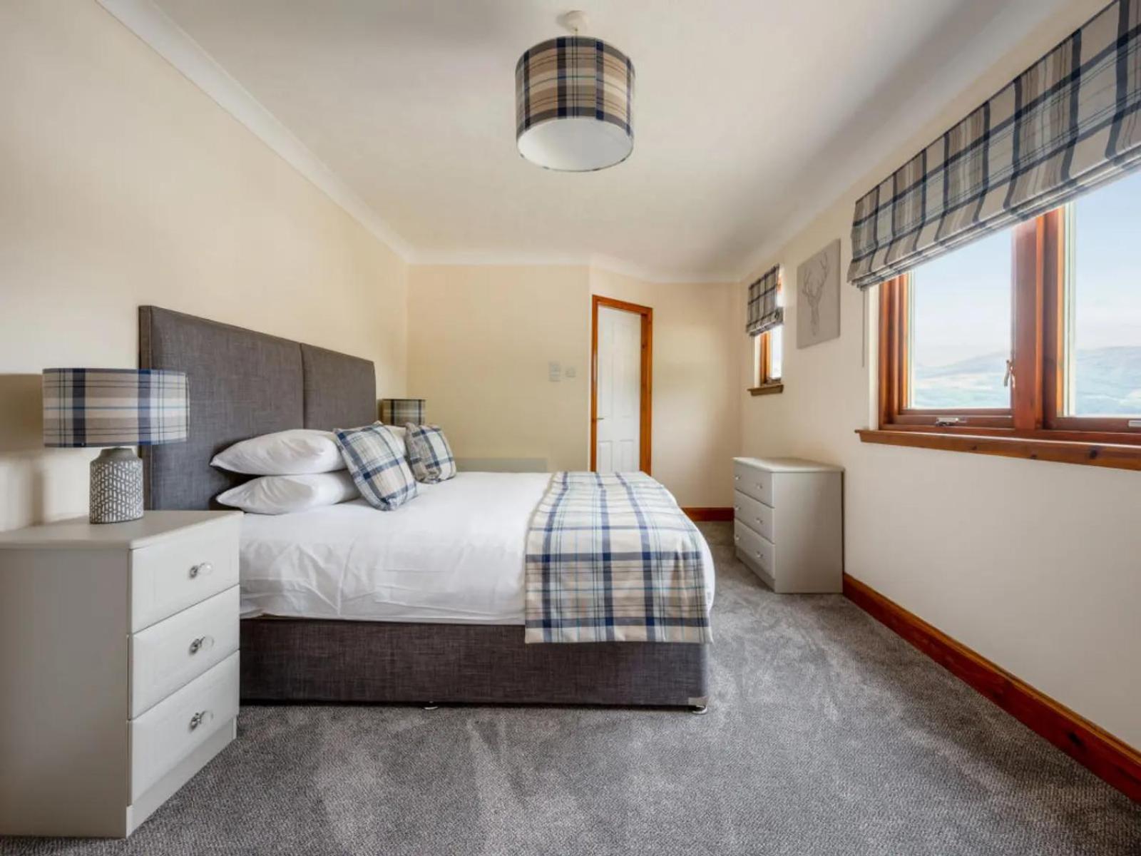 Loch Ness Clansman Hotel Drumnadrochit Εξωτερικό φωτογραφία